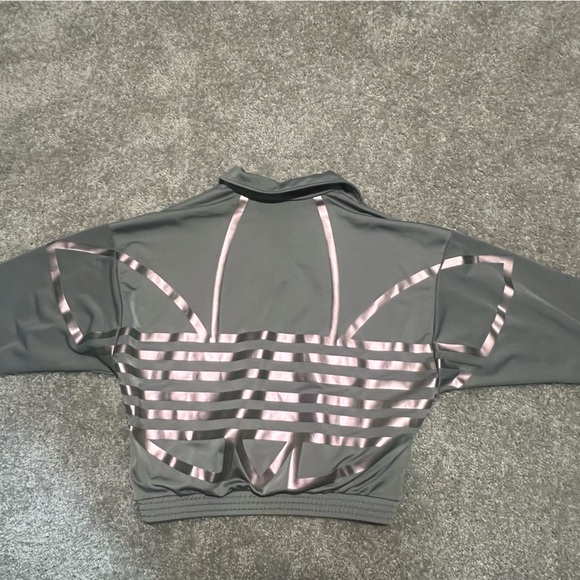 Adidas jacket - Picture 3 of 4